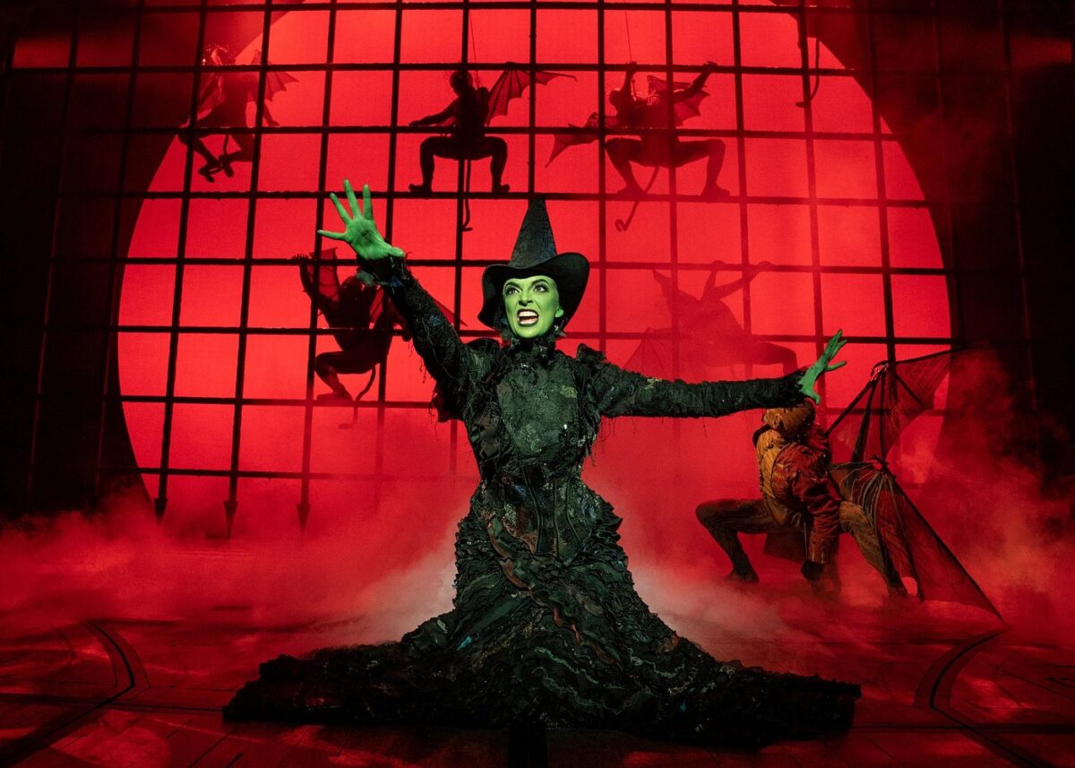 New-York-City-Wicked-on-Broadway-Ticket-2026-3