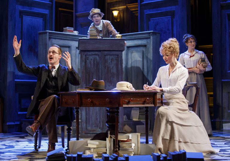 Travesties — пьеса на Бродвее в Нью-Йорке — New York