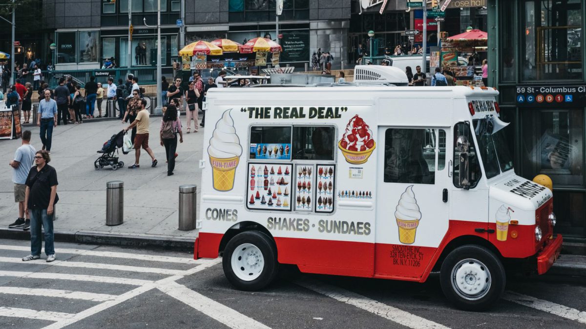 В Нью-Йорке арестованы десятки продавцов мороженого — New York