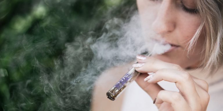 Губернатор Куомо подписал закон о декриминализации марихуаны в штате Нью-Йорк — New York