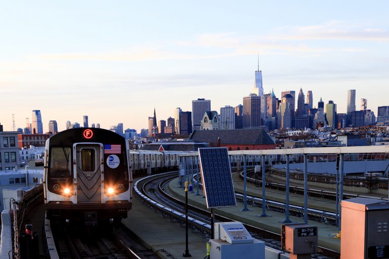Поезд F начнет ходить в Бруклине как экспресс — New York