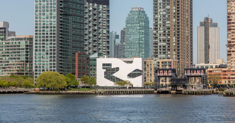 Созданная Стивеном Холлом библиотека Hunters Point откроется в сентябре — New York