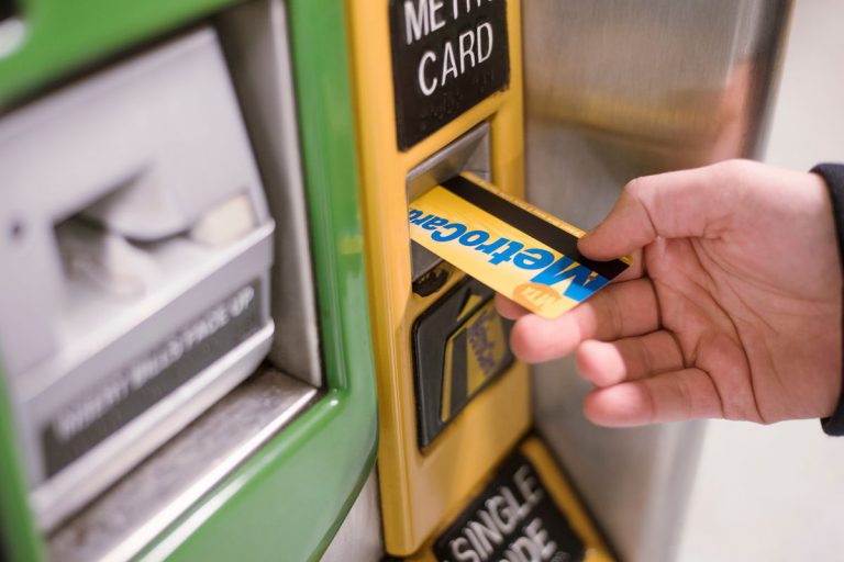 Нью-Йорк: как получить MetroCard за полцены — New York