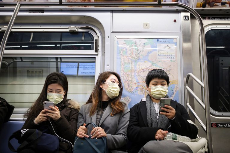 Хочешь попасть в метро Нью-Йорка? Надень маску! Новые правила МТА — New York