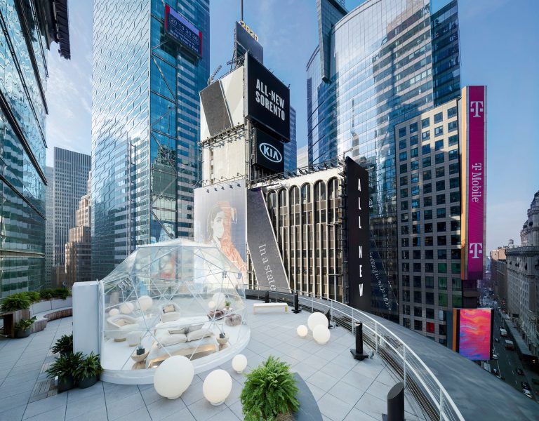 Вы можете встретить Новый год в прозрачном иглу под шаром на Таймс-сквер — New York