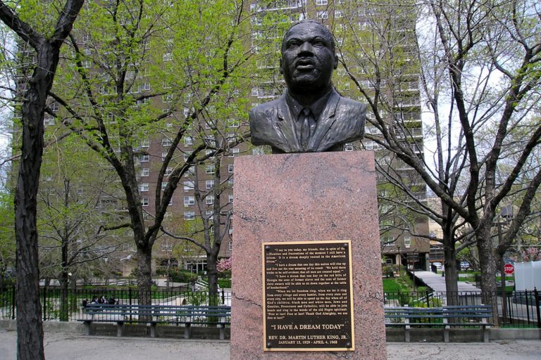 Дань памяти Мартина Лютера Кинга младшего в Нью-Йорке — New York