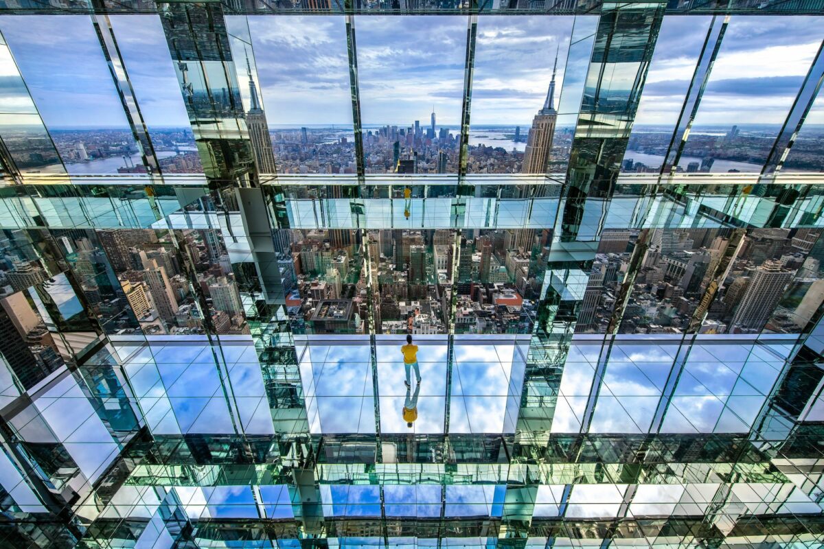 Summit One Vanderbilt - в Нью-Йорке открывается смотровая площадка в виде стеклянного калейдоскопа — New York