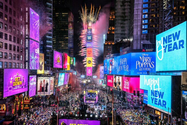 Новый год на Таймс-сквер возвращается для полностью вакцинированных — New York