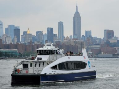 NYC Ferry открывает новый причал в ​​Бронксе — New York