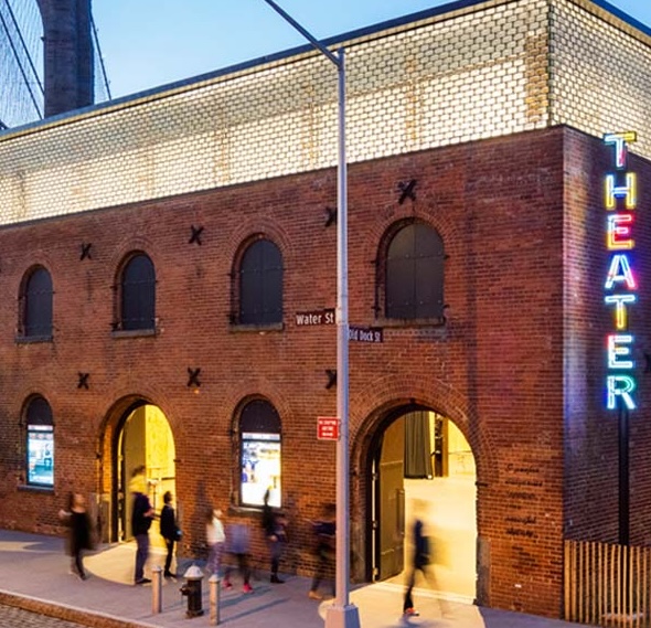St.Ann-s-Warehouse-theatre